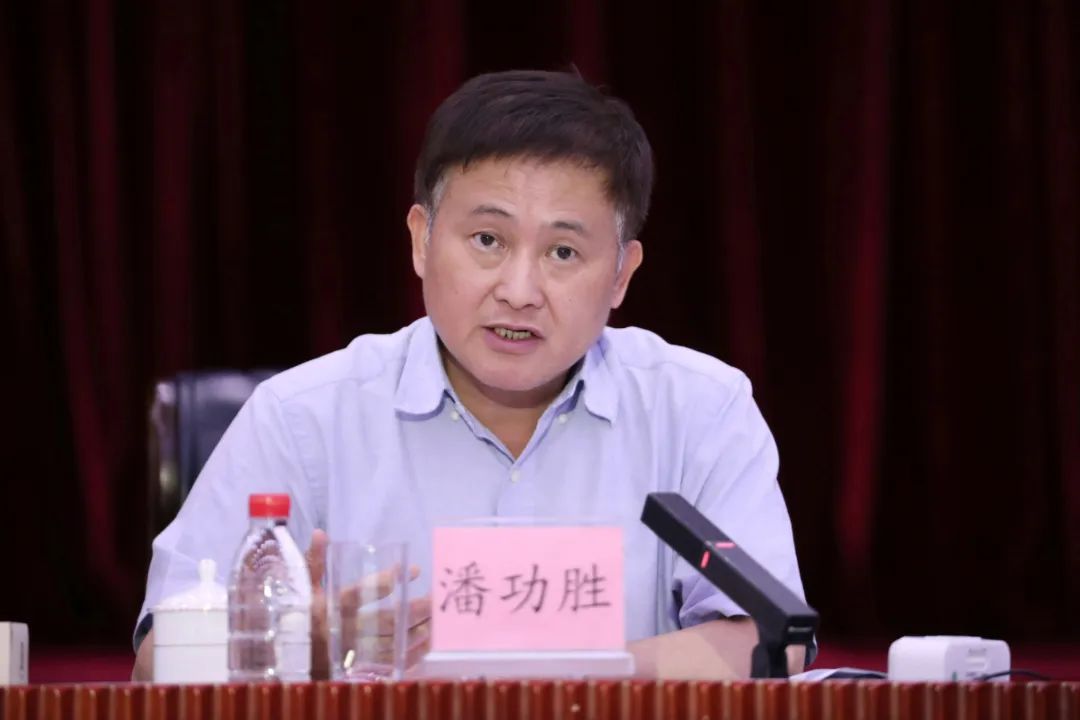 6月12日,中国人民银行在山东省济南市召开保障性住房再贷款工作推进会
