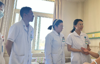 烟台市中医医院心病科马俊团队：托起“心”希望，为生命律动护航