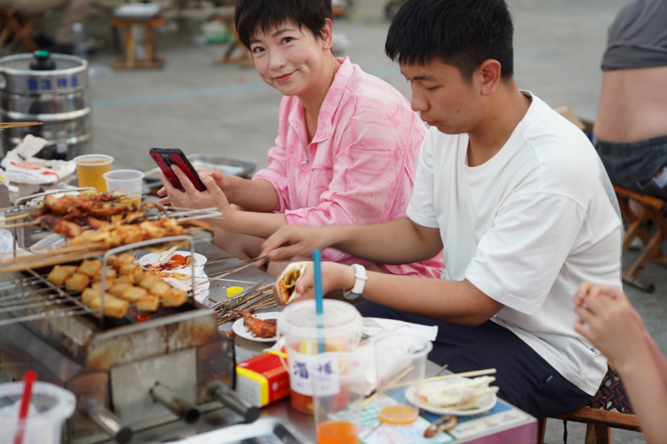 2024齐鲁美食节：市民舌尖上的盛宴，心满意足的美食之旅