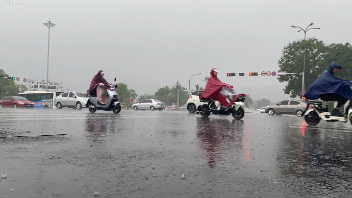 暴雨红色预警！枣庄市中文化西路部分路段暂时封闭