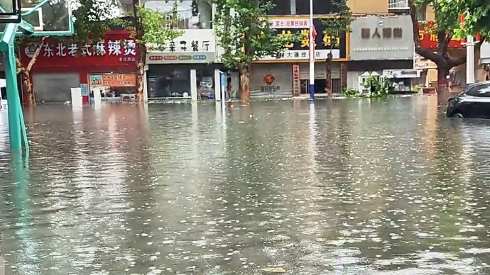 果然视频|从凌晨到中午，8小时记者带你直击枣庄雨情