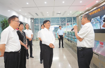 中央宣讲团成员到聊城信发集团宣讲交流
