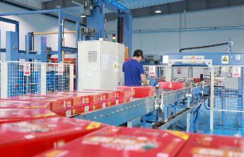 “链”出新动能丨枣庄峄城：火红石榴成为老百姓的致富果