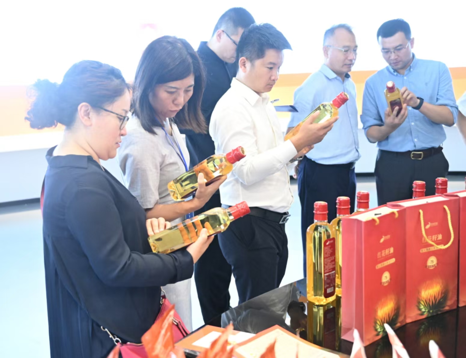 山东省国际贸易和投资顾问齐鲁行走进泰安 有金点子还有好机会