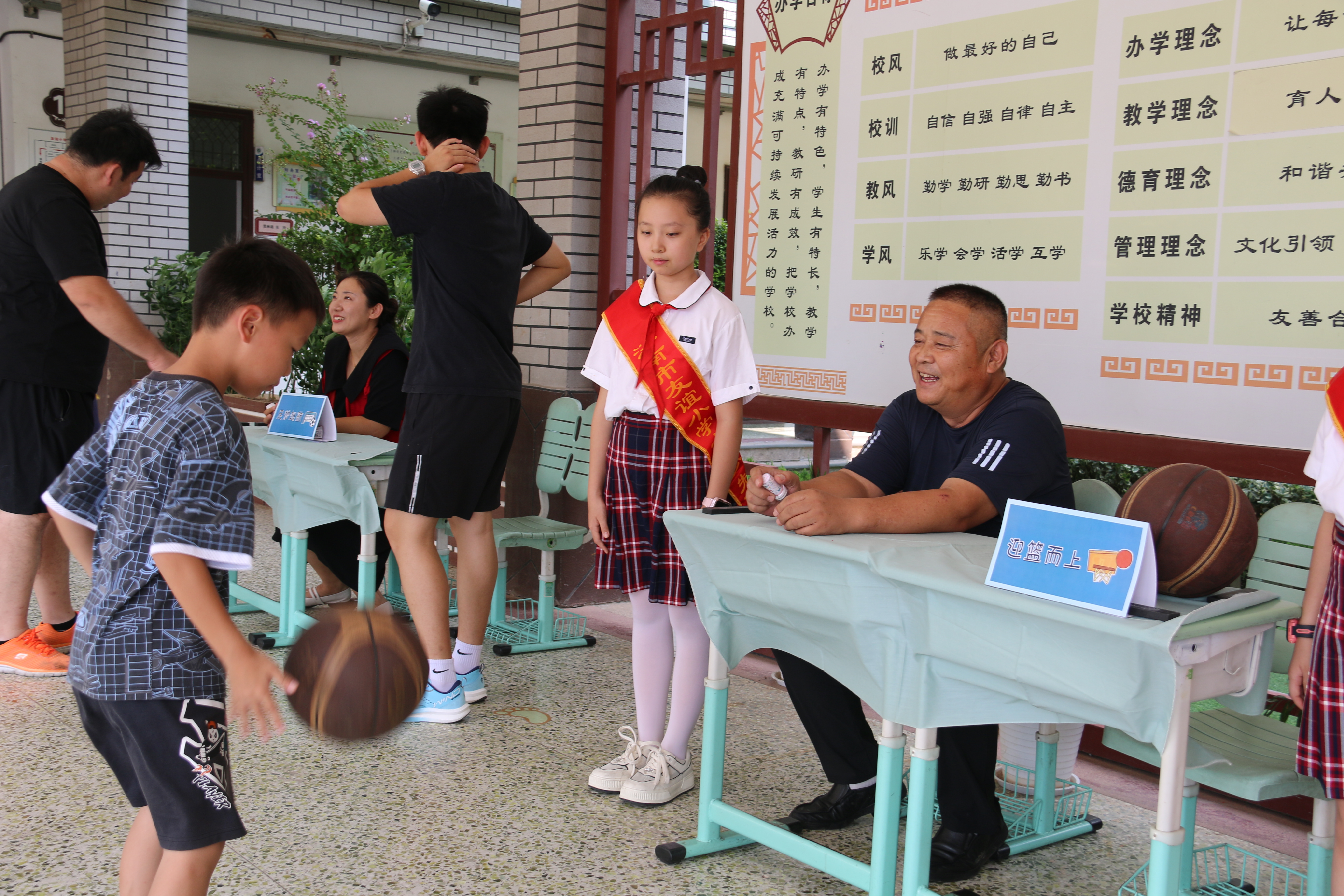 金秋启航！友谊小学一年级新生报到啦