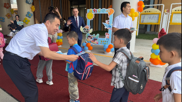 果然视频｜开启新的学习旅程！崂山区合肥路小学举行开学典礼