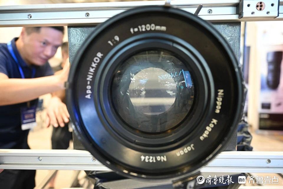 有看头！快来齐鲁（秋季）影像器材嘉年华一睹超大相机