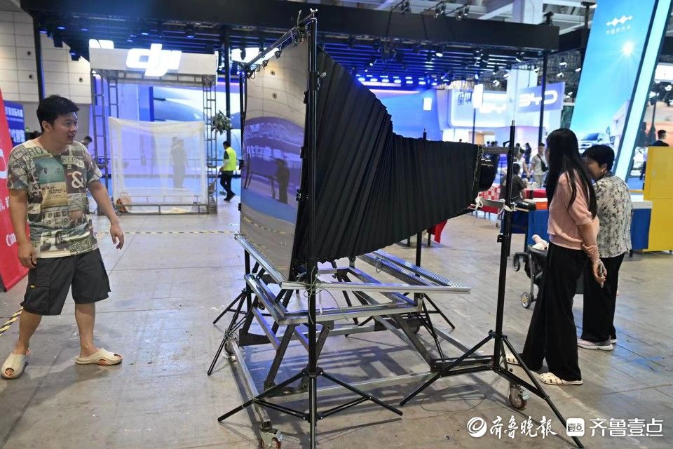 有看头！快来齐鲁（秋季）影像器材嘉年华一睹超大相机