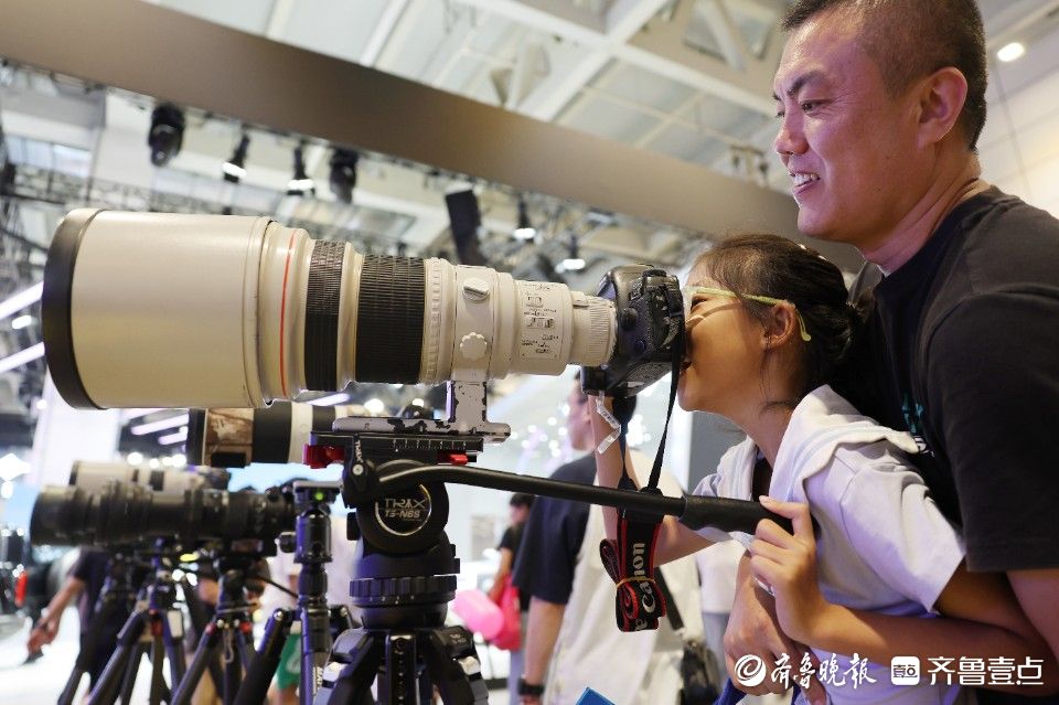 长枪短炮大座机，来齐鲁影像器材嘉年华感受摄影的魅力