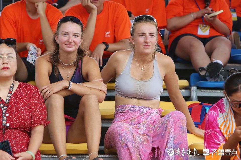 日本队2：1逆转美国，世界沙滩排球职业巡回赛激战正酣