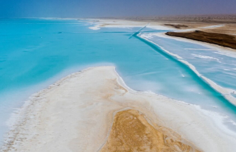 绝美东台吉乃尔湖“人间蒸发”三年又重现