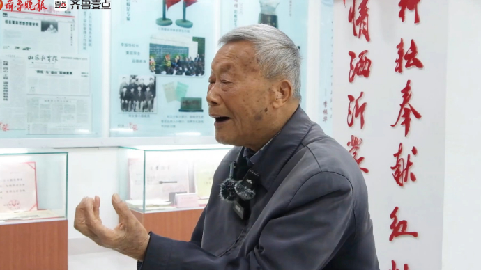 果然视频·向祖国报告|一生资助两千山里娃的布鞋校长李振华，88岁仍在继续