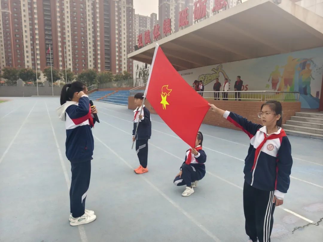 章丘鲁能实验小学图片