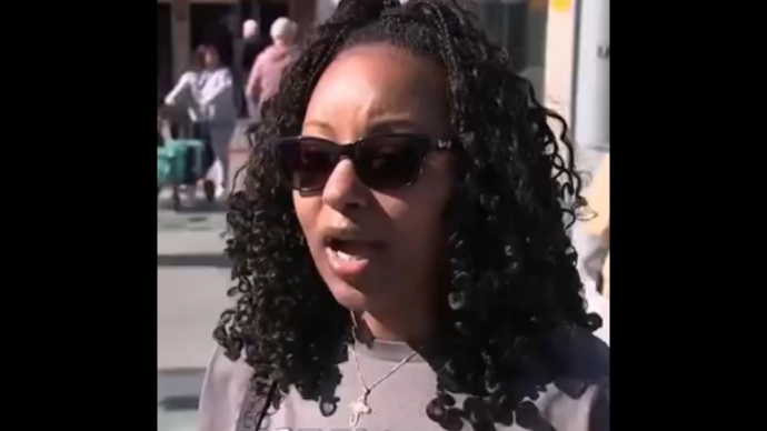 果然视频·看天下|美国民众：谁赢美国都会一片混乱