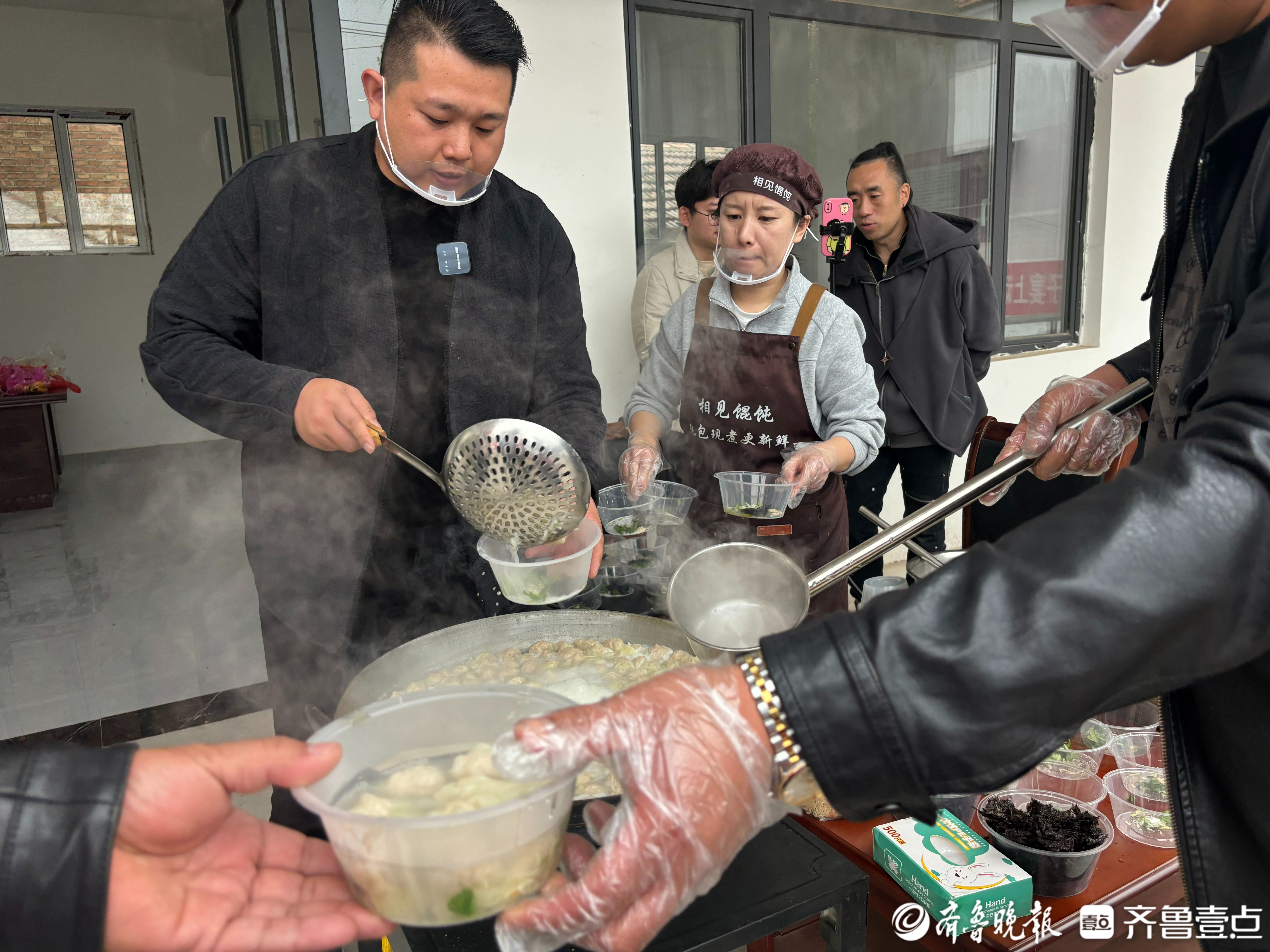 成武伯乐集镇举办“美德信用在我心 移风易俗我践行”饺子宴活动