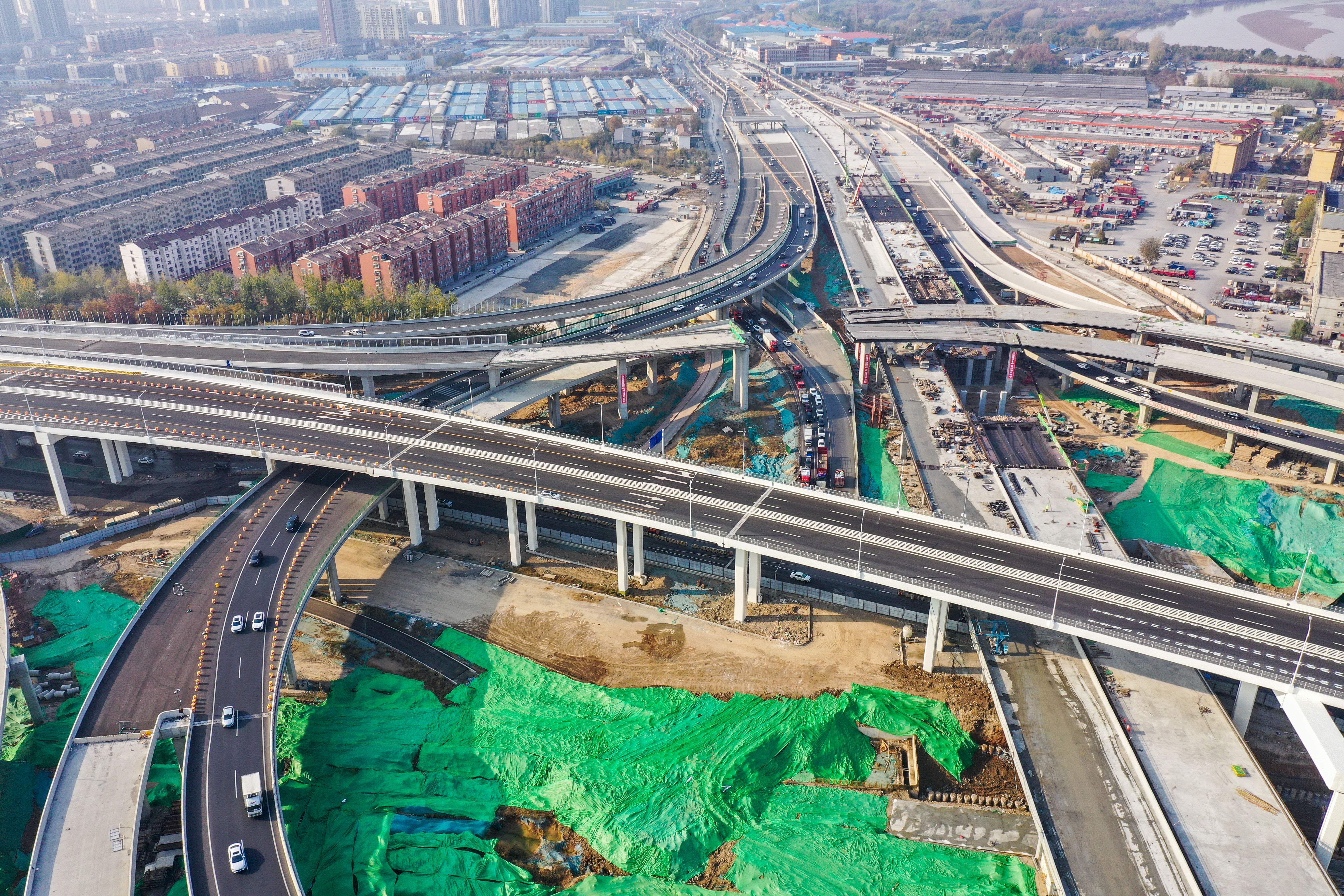 项目强省会｜济南零点立交桥南北向通车，二环东路和黄河大桥新桥连为一体