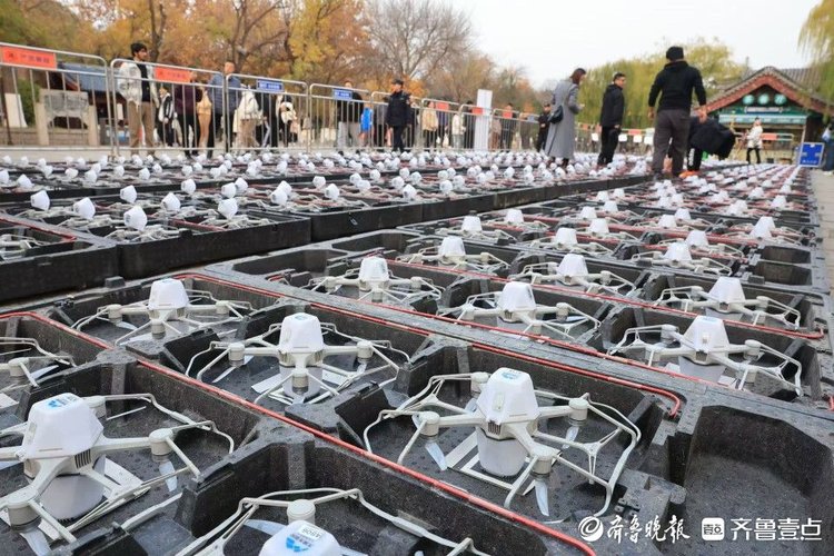 济南大明湖将呈现800架无人机灯光秀,庆祝齐鲁壹点上线十周年