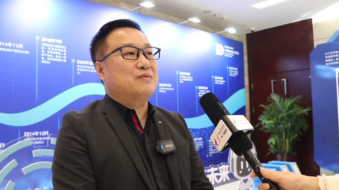 视频|十年如壹点亮未来，恭贺贝视清获得齐鲁壹点十周年联名品牌