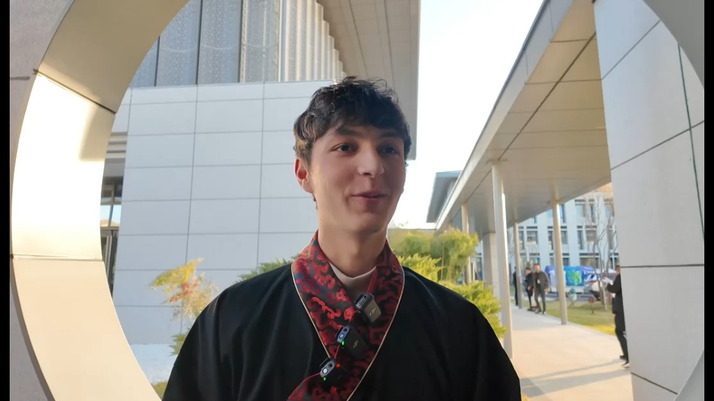 果然视频·何以中国|曲阜值得每一位留学生来一趟