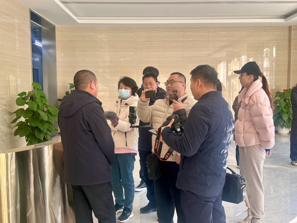 壹点图集｜龙头带动、产业聚集，省市媒体走进淄博先创区