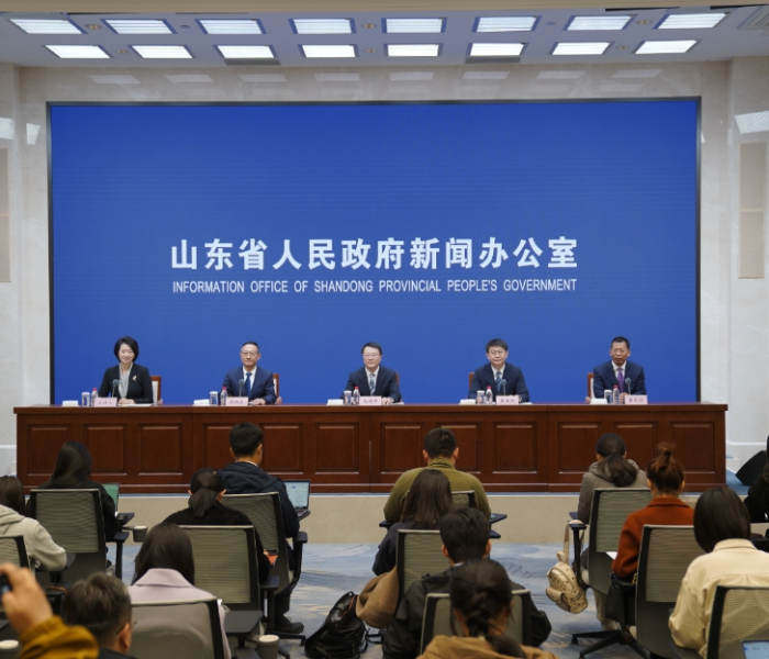 11月5日，山东省政府新闻办举行政策例行吹风会，解读《山东省深化集体林权制度改革实施方案》。