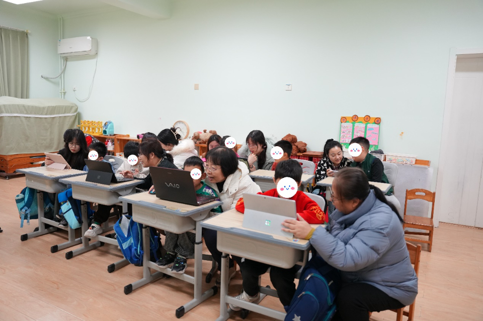 “语爱同行”！中国石油大学（华东）开展国际志愿者日活动