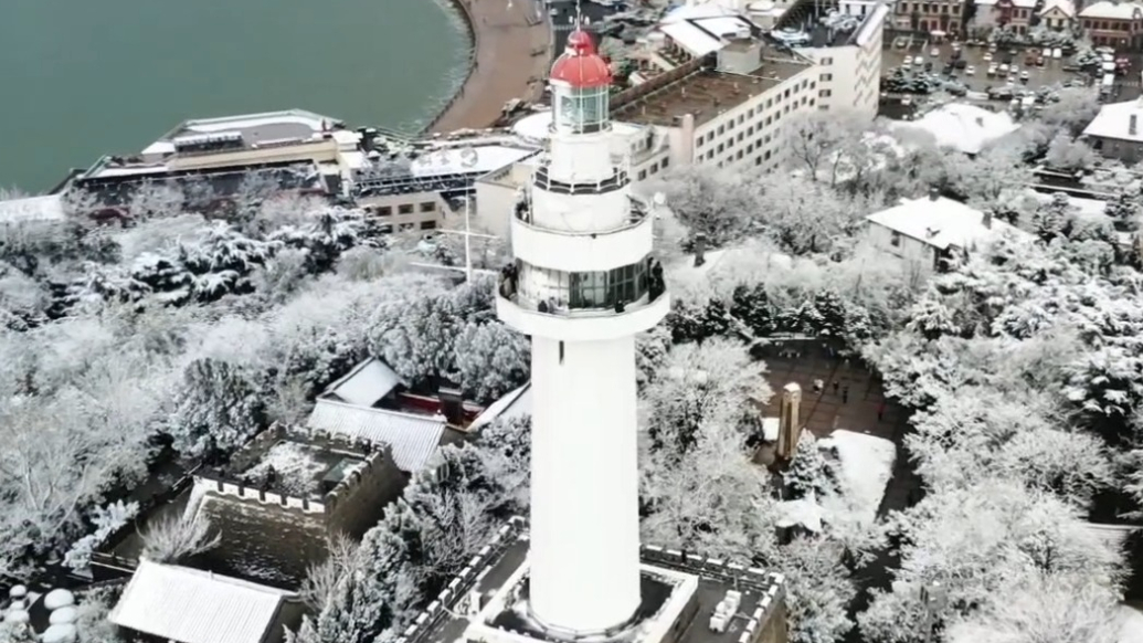 果然视频｜雪舞烟台山，俯瞰皆画卷