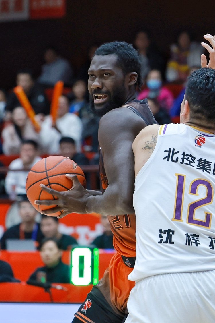 图集|济南赛区首战告捷,山东高速男篮103:93战胜北京控股