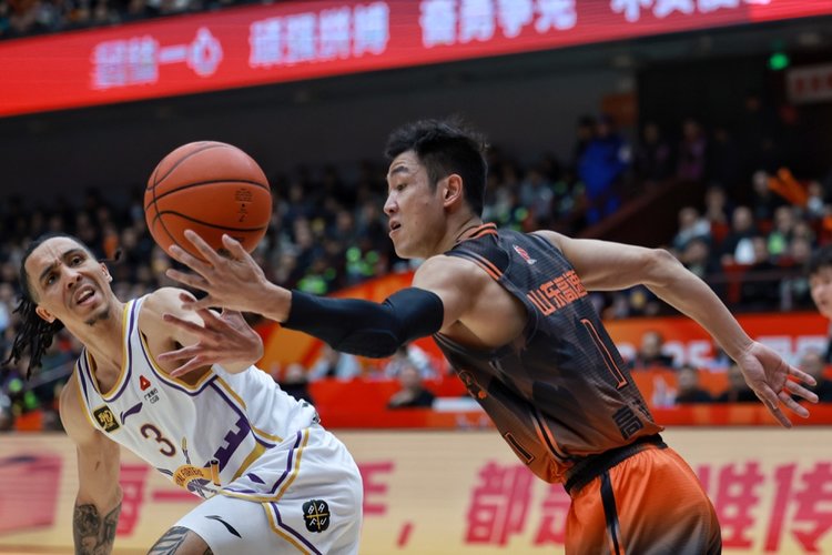 图集|济南赛区首战告捷,山东高速男篮103:93战胜北京控股