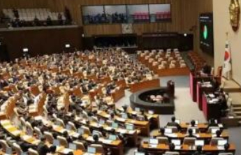 韩国国会通过总统尹锡悦弹劾动议案