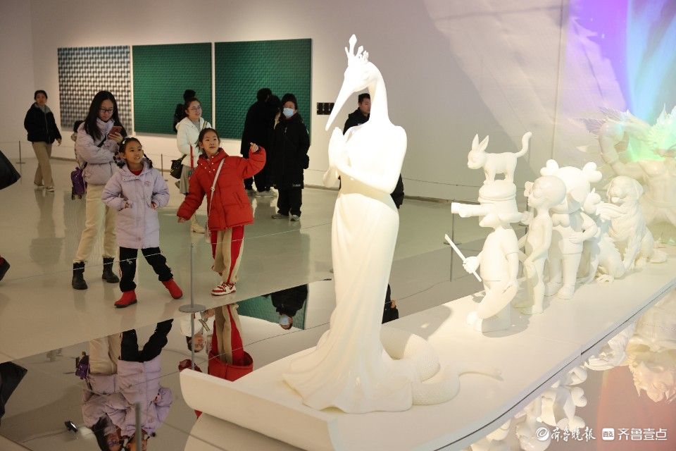 第三届济南国际双年展开幕，小朋友乐享艺术科技盛宴
