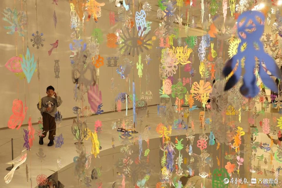 第三届济南国际双年展开幕，小朋友乐享艺术科技盛宴