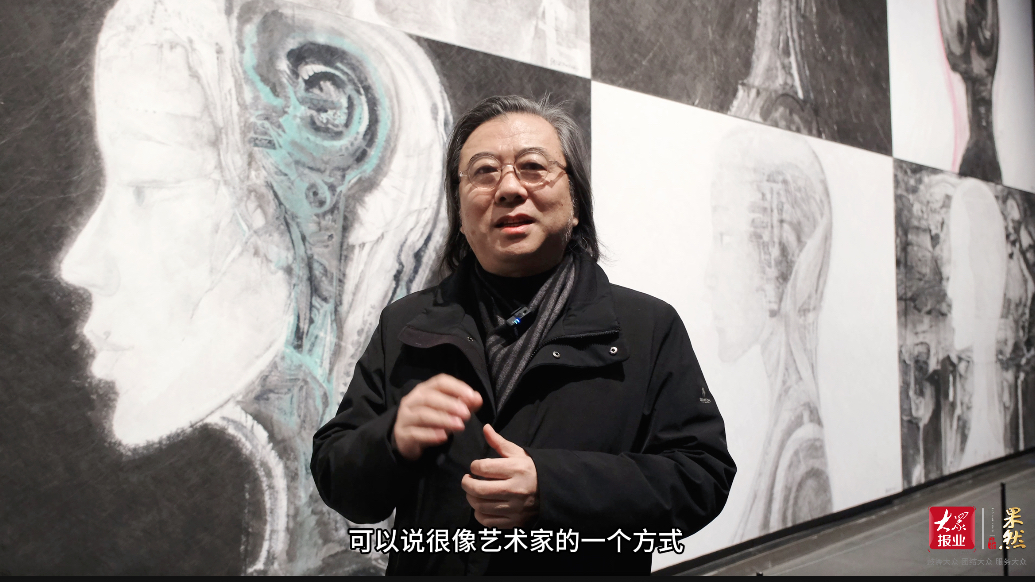 果然视频·对话艺术家｜张望作品《生成》：探索AI时代艺术新思