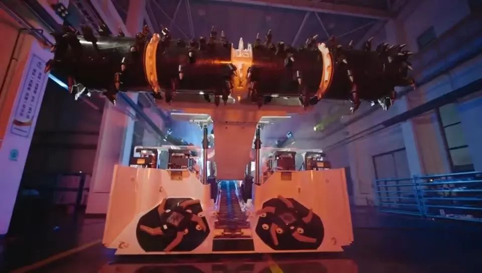 朱家峁煤矿掘进“千里马”一周年成长历程