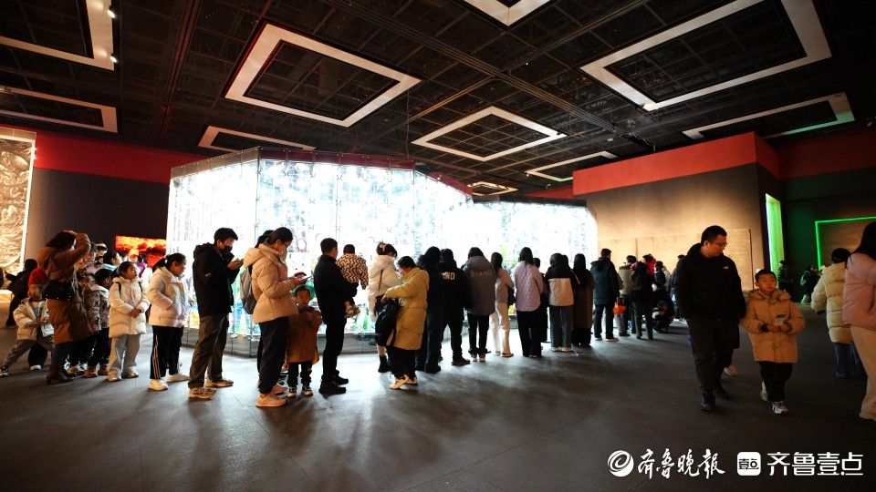 火！济南国际双年展人气爆表，首周末参观人数突破3.8万