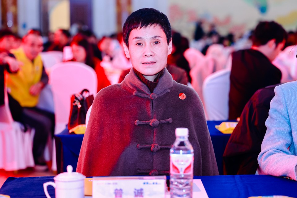 “国学脉动·医道传承”大会现场国学大家和中医药行业专家齐聚