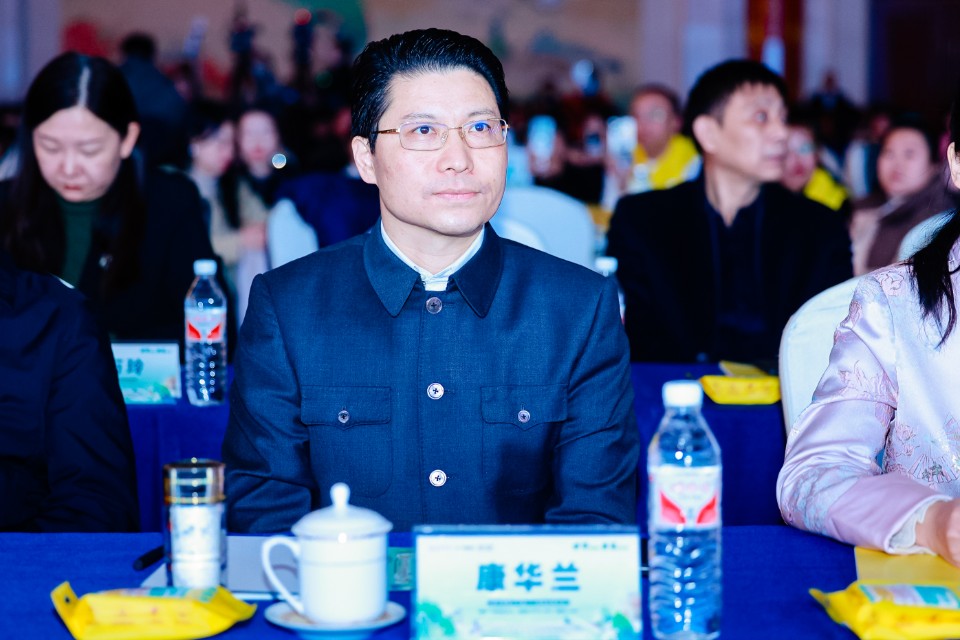 “国学脉动·医道传承”大会现场国学大家和中医药行业专家齐聚