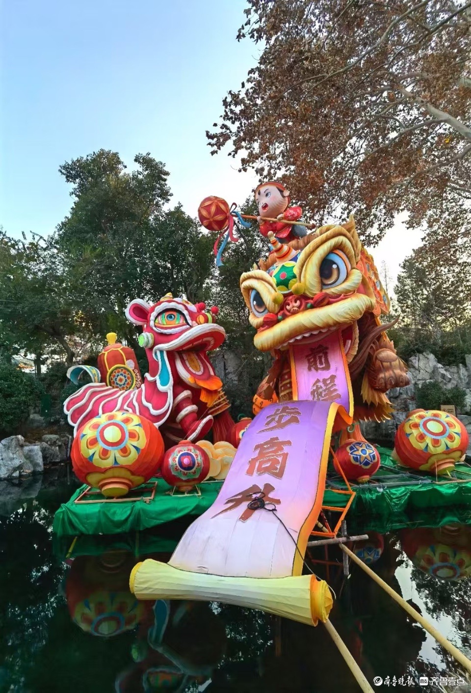 布展中的趵突泉花灯