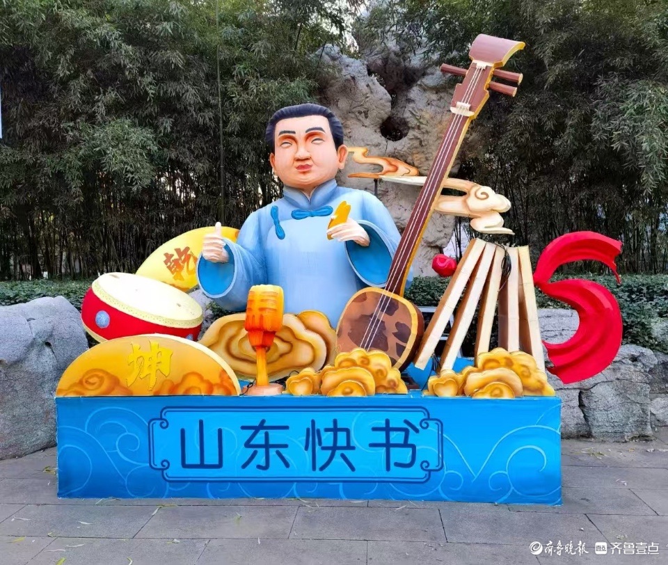 布展中的趵突泉花灯