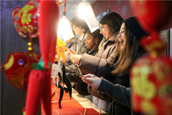 US youth get immersed in Chinese culture in Tai'an