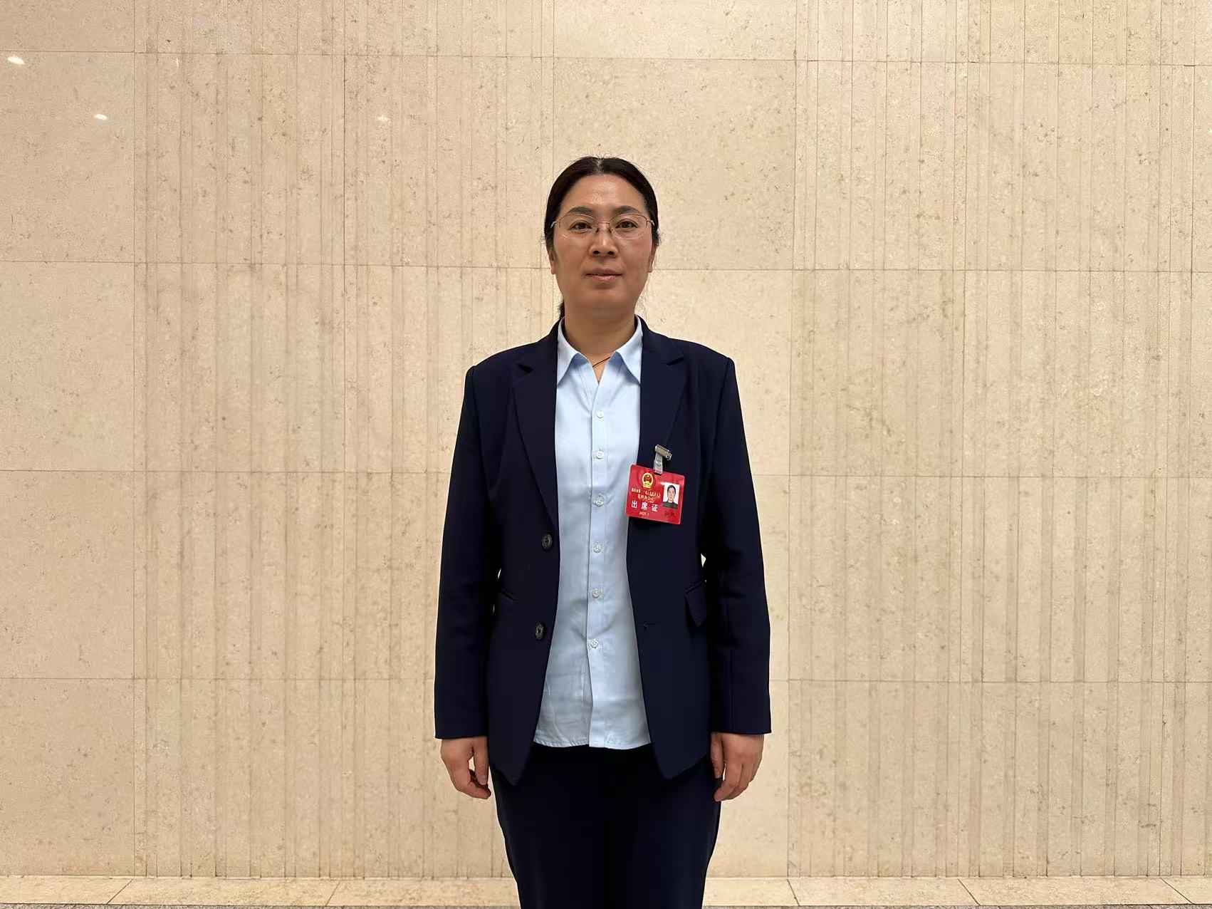 代表委员风采｜秦艳代表：家校政社携手同行，百年老校生机勃勃