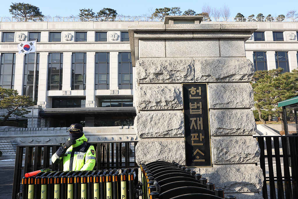 尹锡悦弹劾案今日首场法庭辩论，一文详解几大焦点