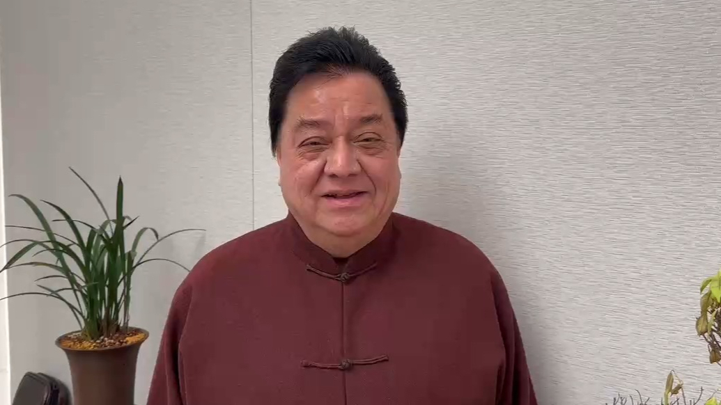 相声表演艺术家李金斗预祝2025年胡集书会圆满成功