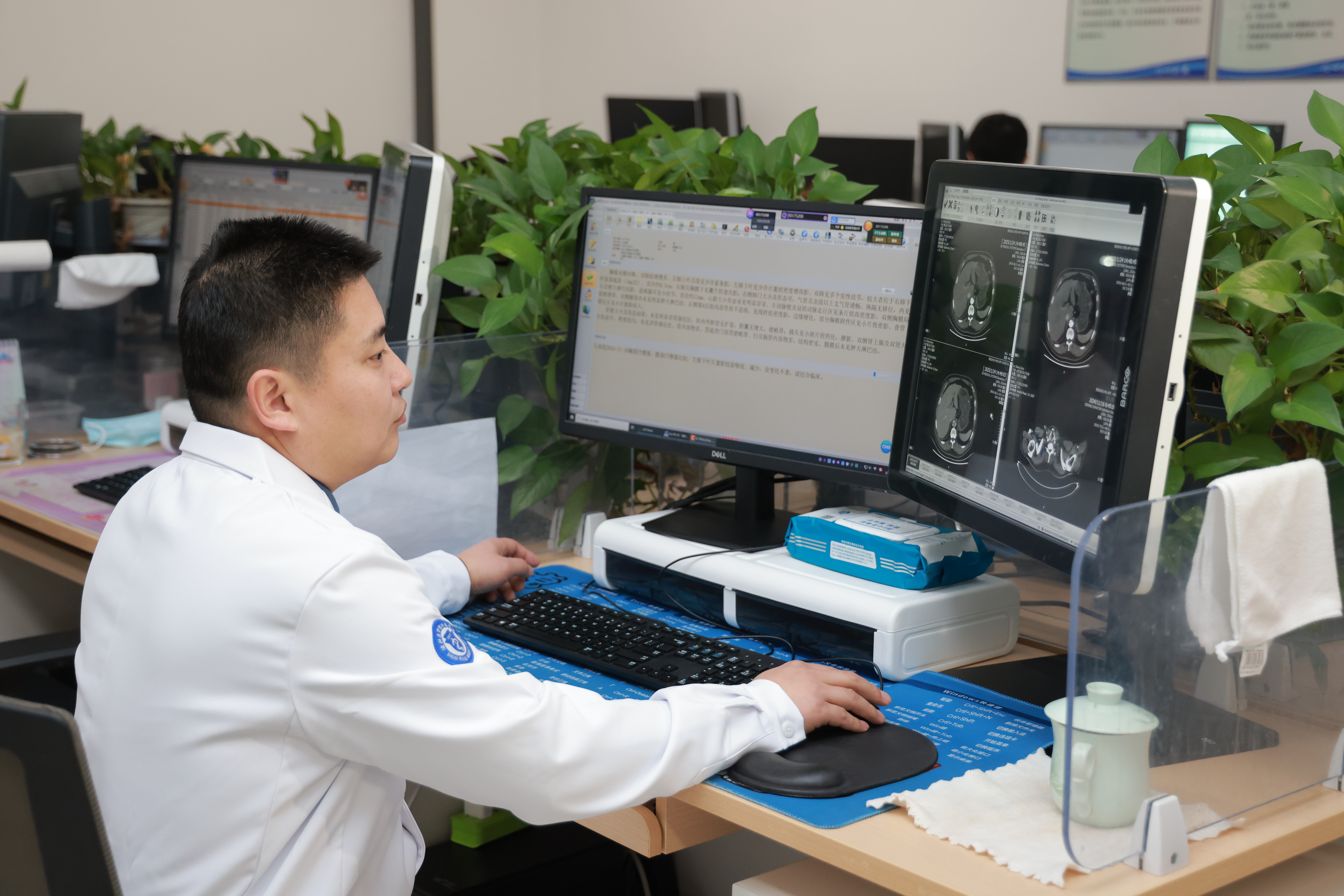 新春走基层｜做健康守岁人，滨医附院医技科室全力备战就诊高峰！