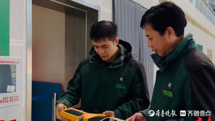 果然视频|济南奥体中心“健康过大年”之“泳”往直前贺新春