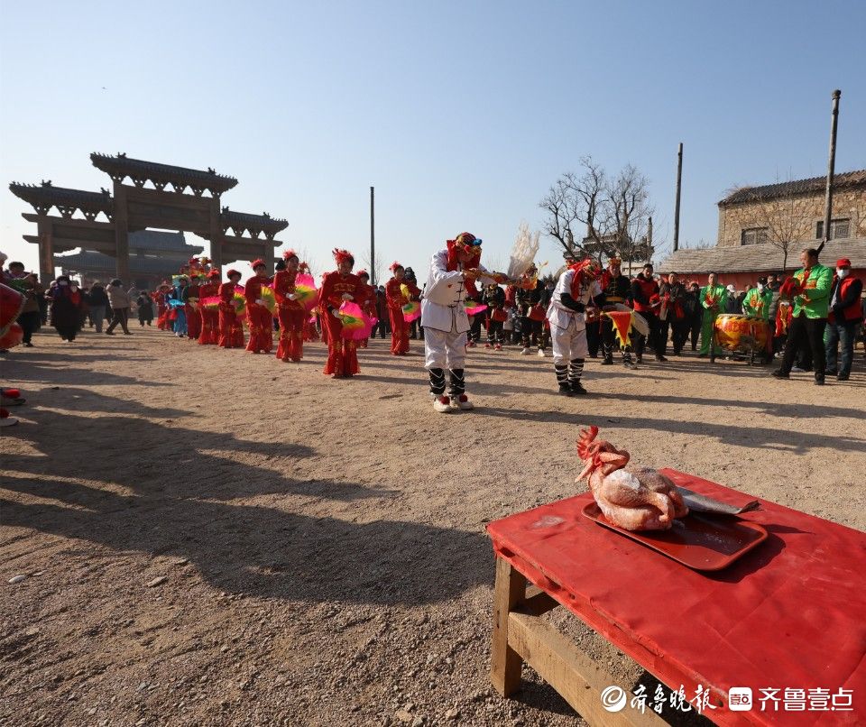 图集|渔家盛事，秧歌欢腾！海阳虎头湾渔灯节祈福盼丰收
