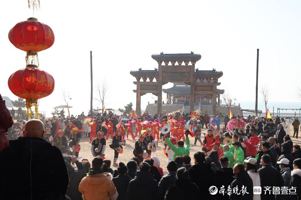 图集|渔家盛事，秧歌欢腾！海阳虎头湾渔灯节祈福盼丰收