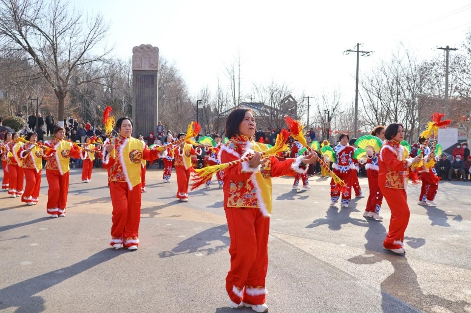 壹点图集｜瑞蛇迎春闹元宵！淄博高新区傅山村元宵节活动精彩呈现