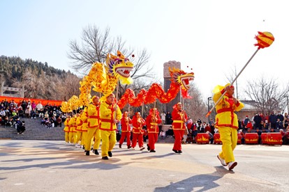 壹点图集｜瑞蛇迎春闹元宵！淄博高新区傅山村元宵节活动精彩呈现
