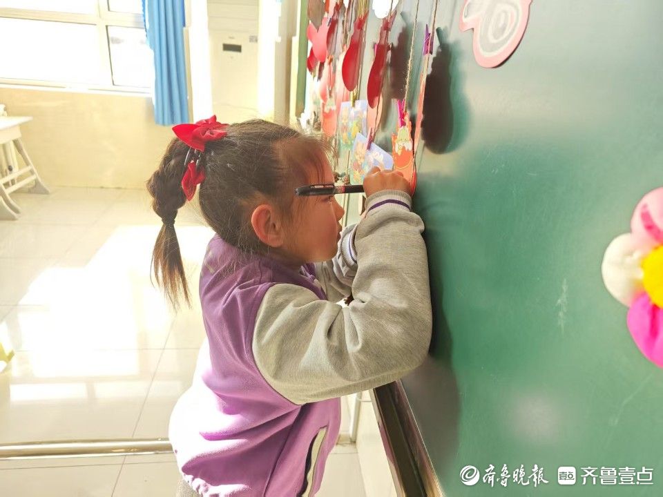 红包一抽，快乐翻天！济南高新区稼轩小学开学“花样”迎新